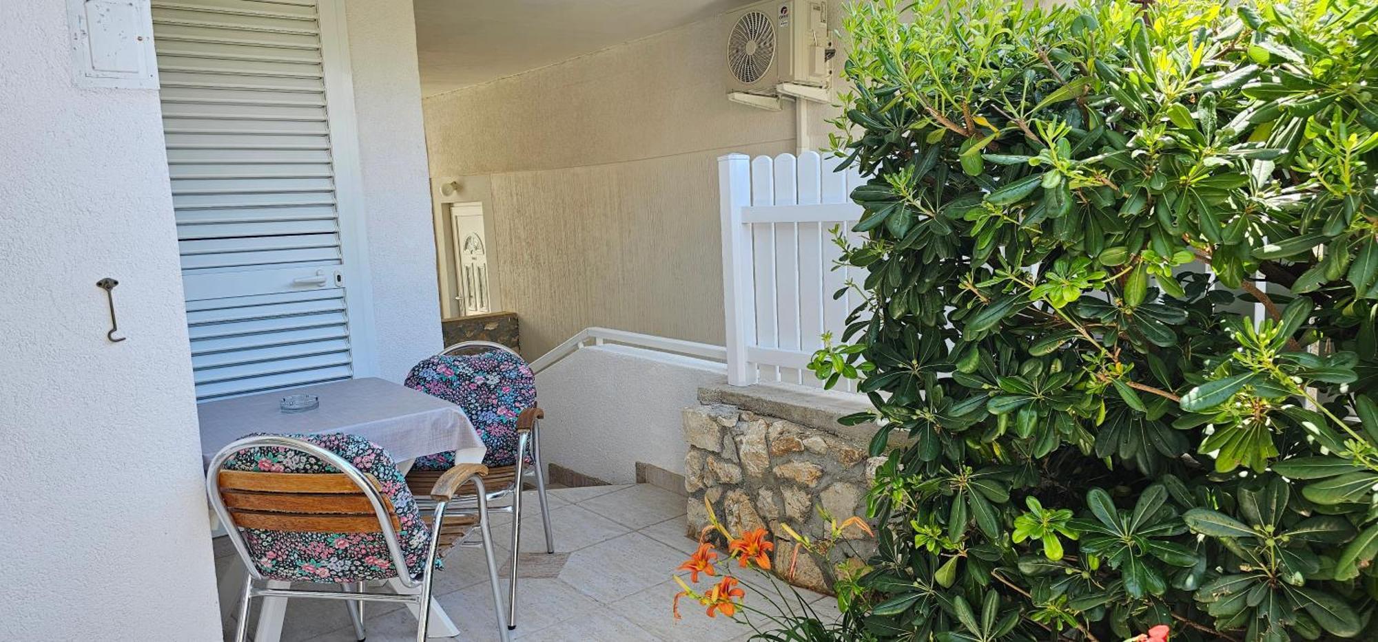 Apartment Tonci Novalja Exterior foto